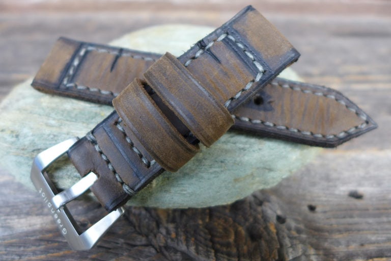 Modelle 14 Greenpilot watchstraps Modelle burned and aged vintage line closed stitch b and a dunkelbraun oliv