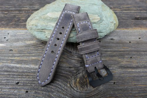 Greenpilot-watchstraps-Leder-burned-and-aged-Wasserbueffel-grau_minimal_geschwaerzt