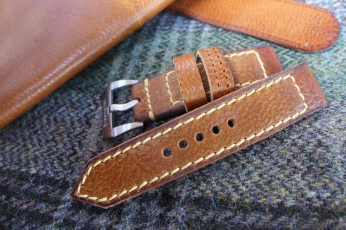 Greenpilot-watchstraps-Leder-true-ancient-vintage-line-honey-maple-grained-Dokumententasche